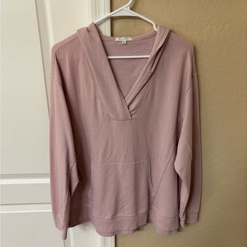 Z Supply V Neck Weekender
